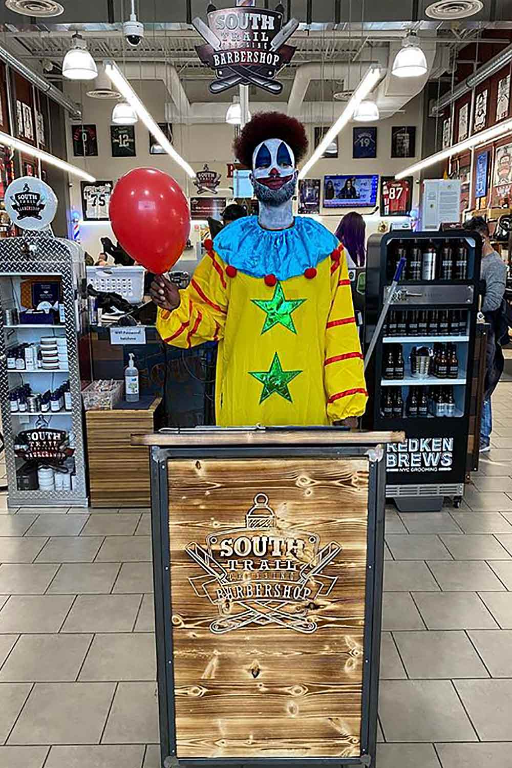 South Trail Crossing Barbershop 3