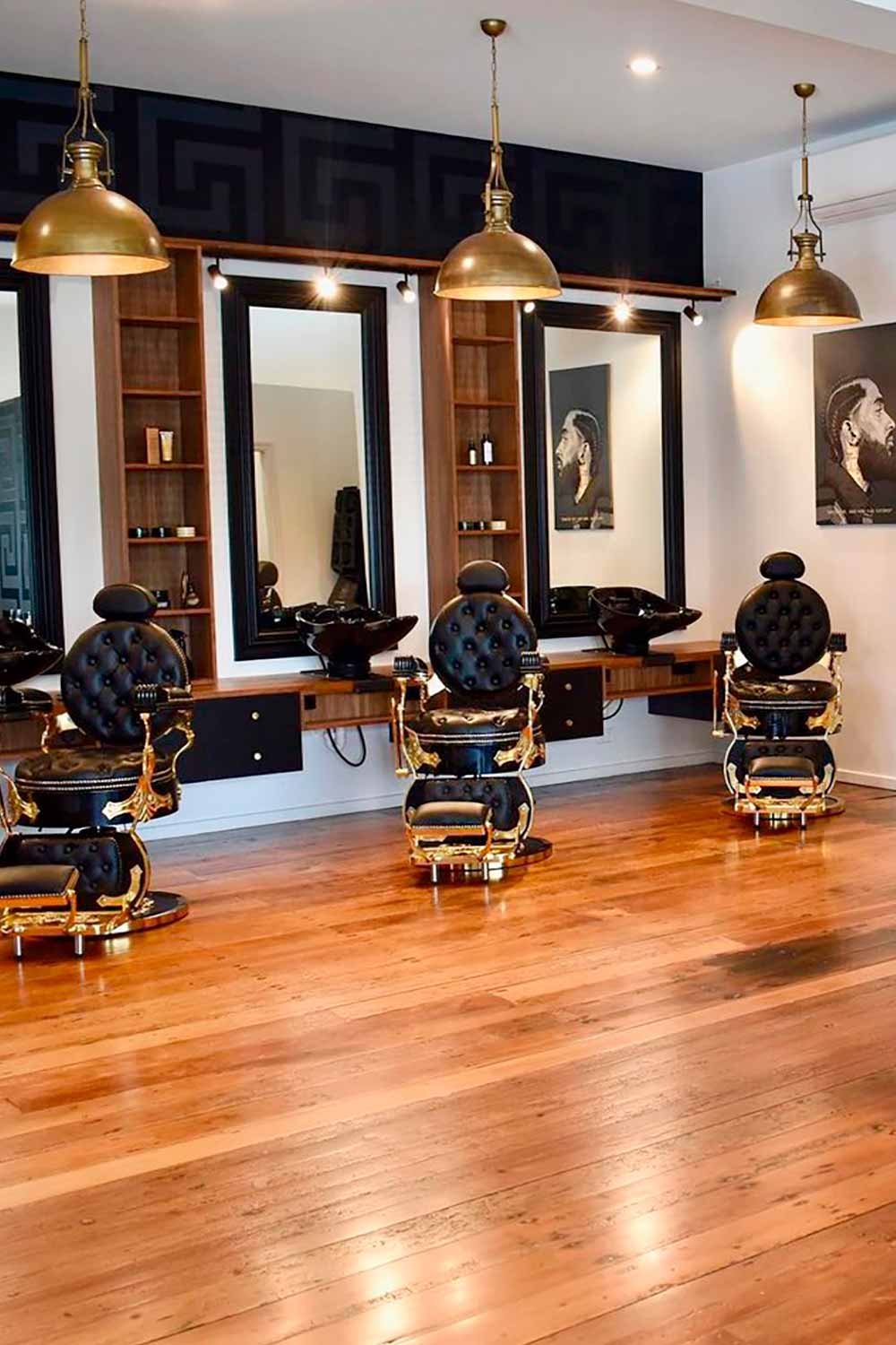 Golden Blade Barber Lounge 3
