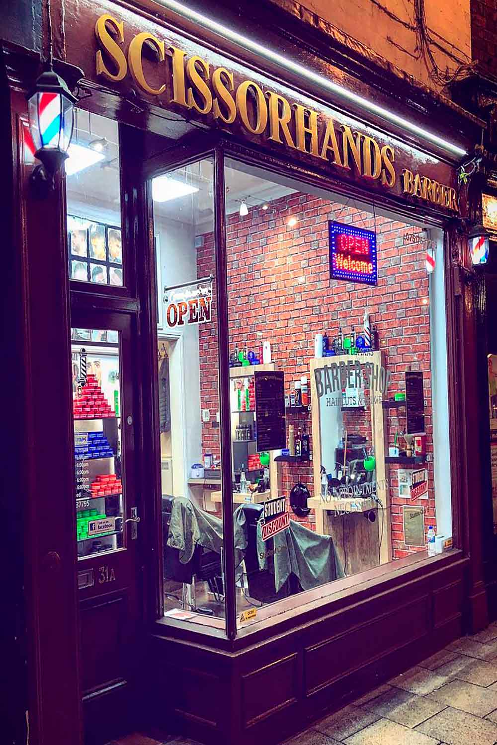 Scissorhands Barber 1