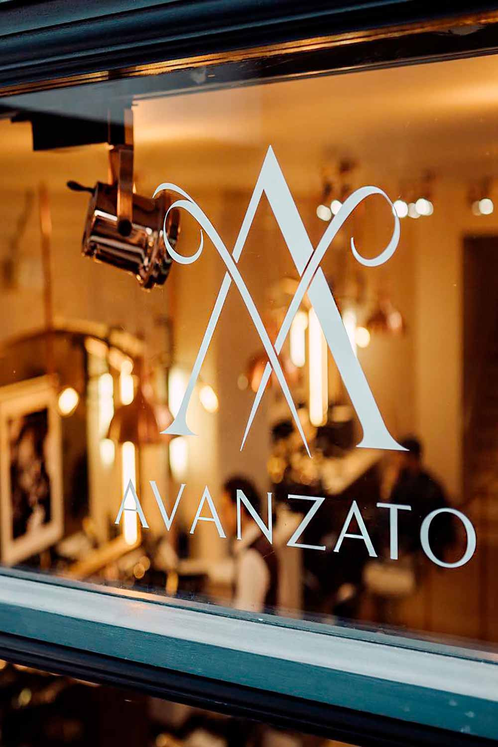 Avanzato Grooming Loung 1