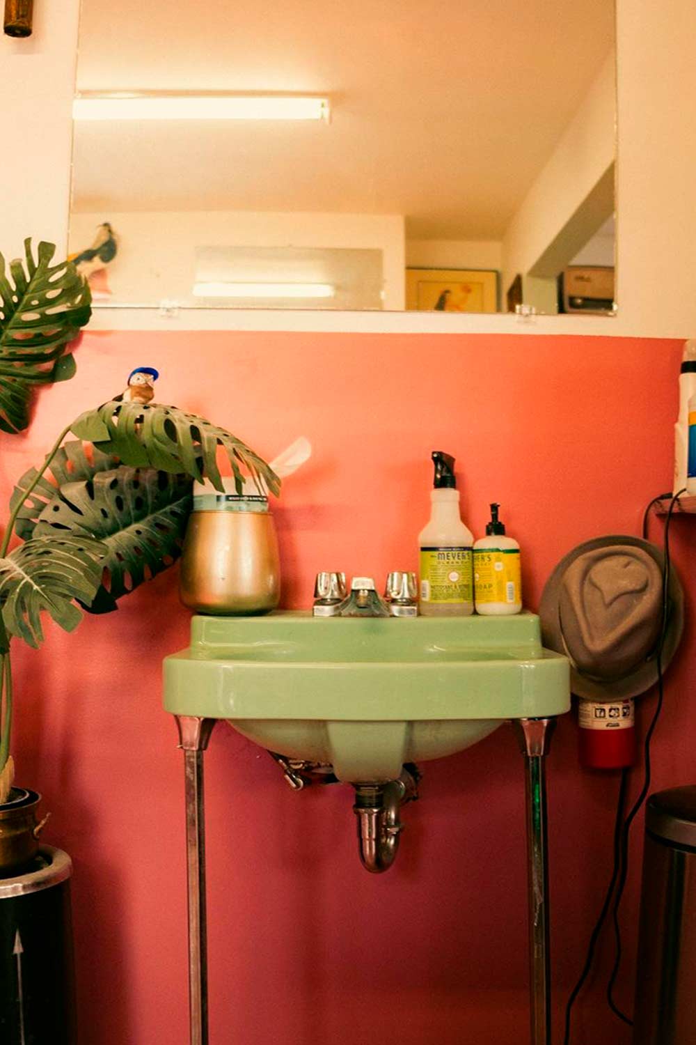 Crows Nest Barbershop 4