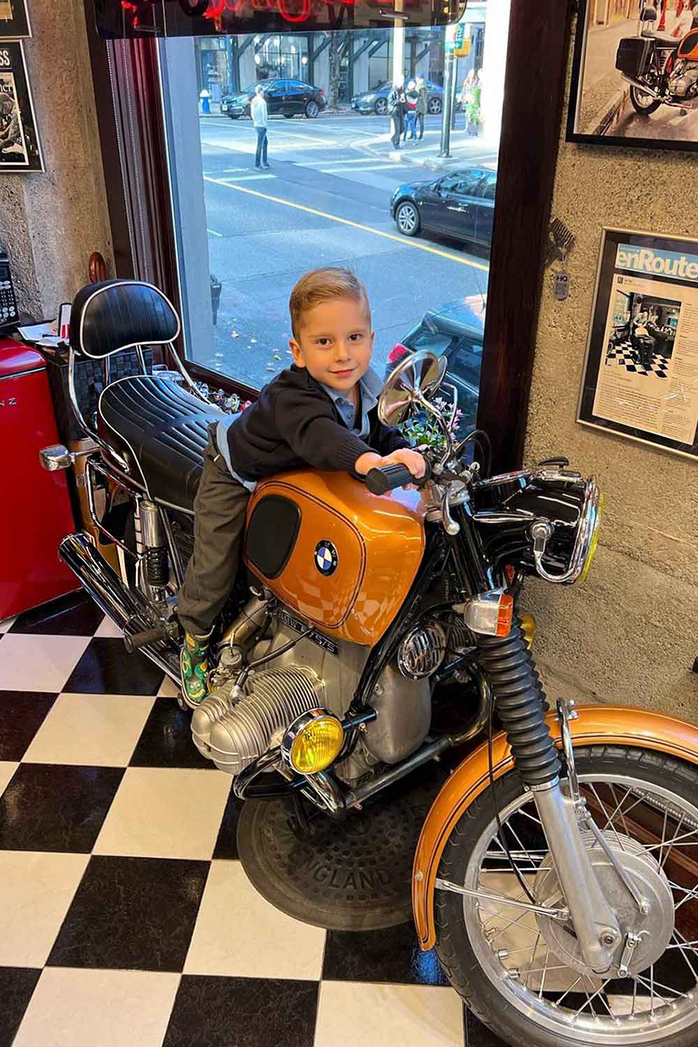 Farzad’s Barber Shop 1