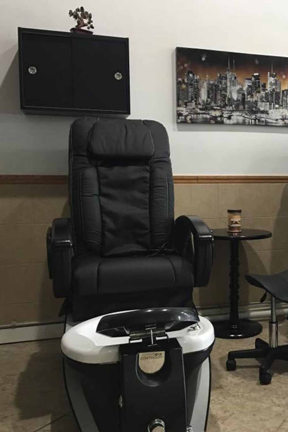 Luxury Hair Studio For Men 3