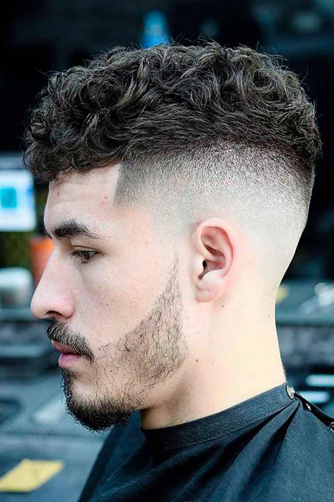 High Fade Curly Hair #curlyhairmen #curlyhairstylesformen #menwithcurlyhair