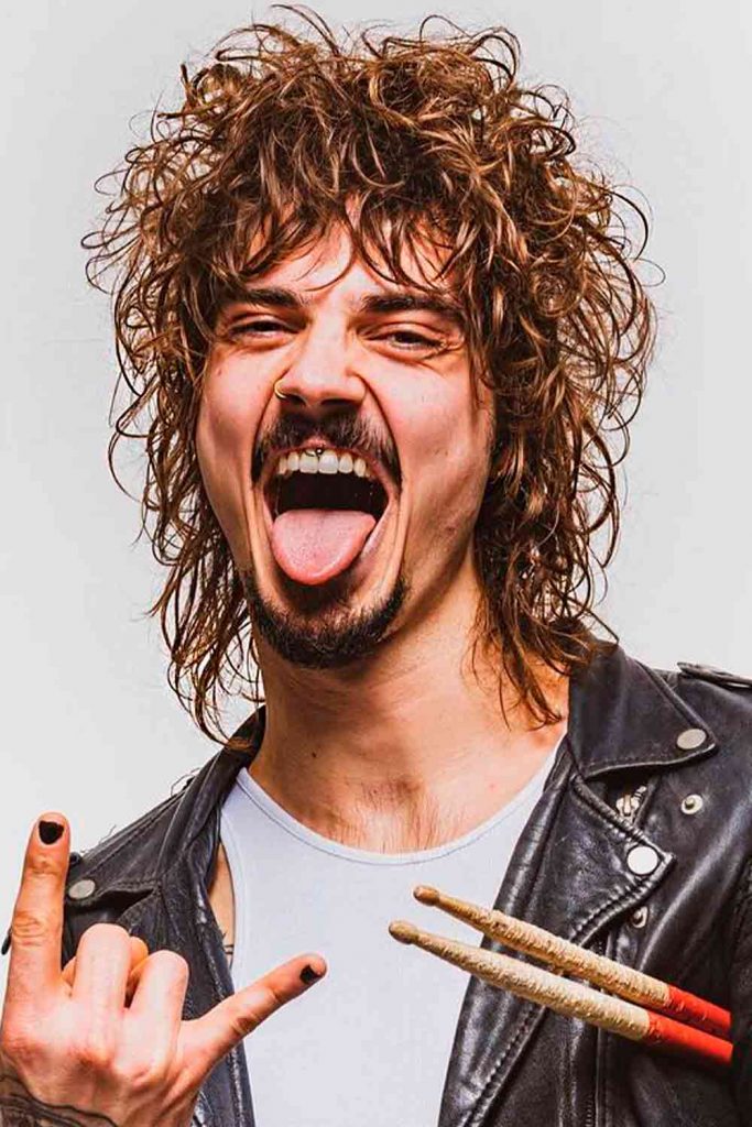 Long Curly Mullet #curlyhairmen #curlyhairstylesformen #hairstylesforcurlyhairmen