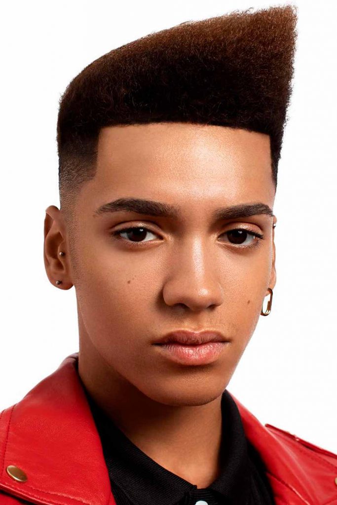 Asymmetrical Flat Top #blackmenhaircuts #blackmenhairstyles #afrohaircuts #haircutsforblackmen