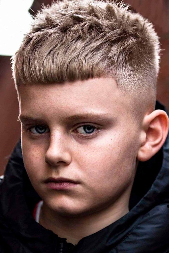 Crop Top Fade #boyshaircuts #hairstylesforboys #boyshairstyles 