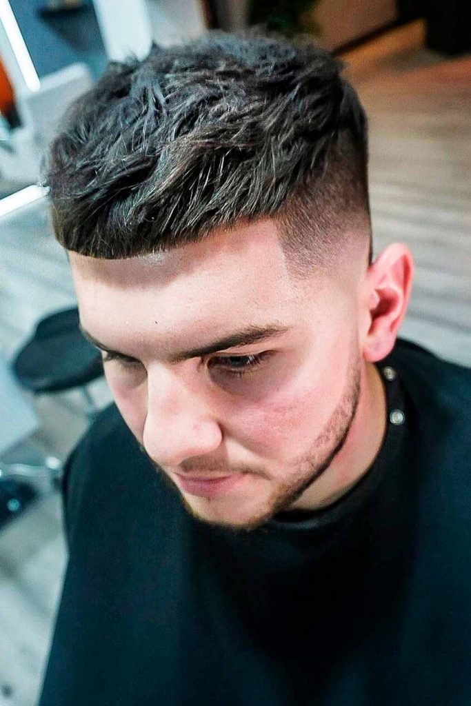 Textured High Fade French Cut Hair #frenchcrop #croppedhaircut #croptopfade