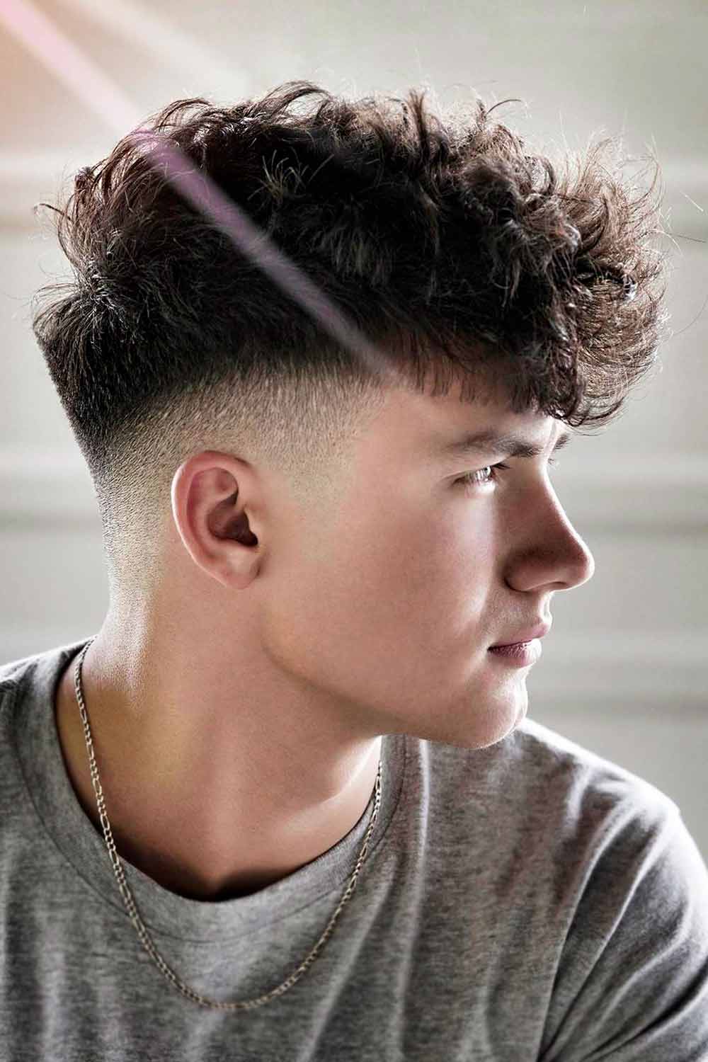 Hairstyles For Fluffy Hair Men #hairtypes #hairtypesmen