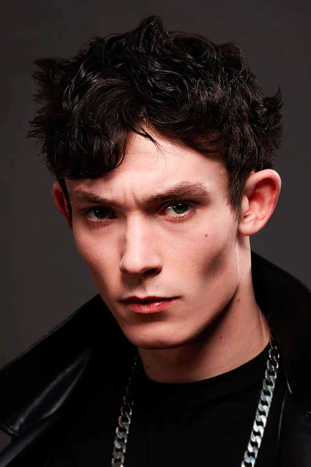 Haircuts For Messy Hair #hairtypes #hairtypesmen