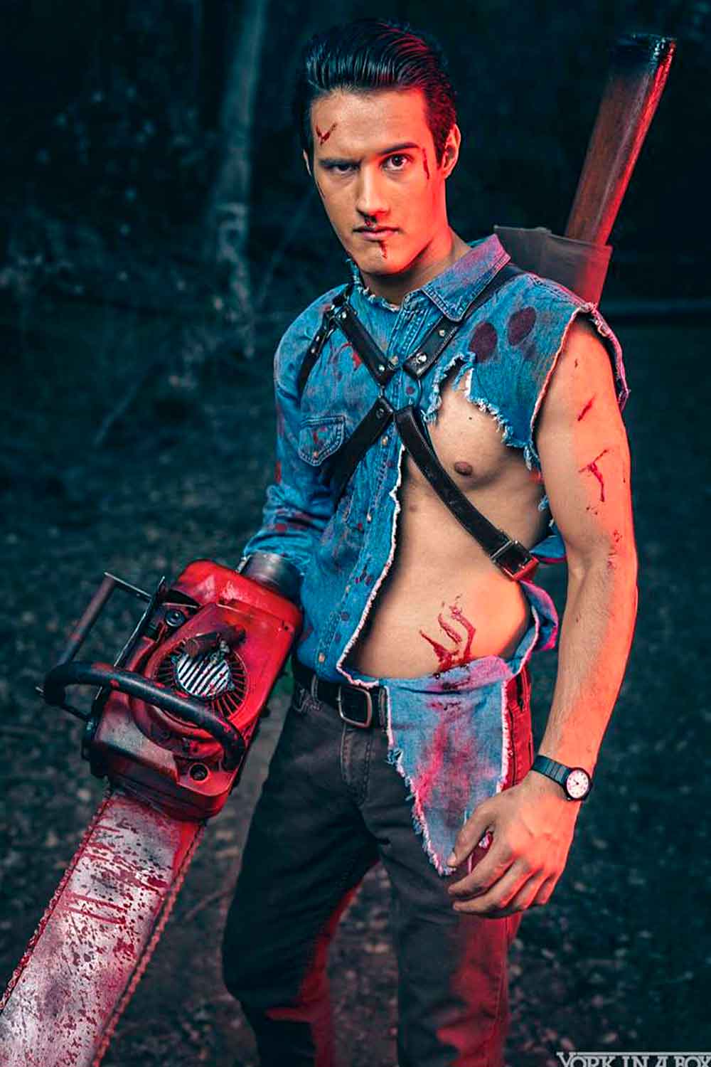 Ash vs. Evil Dead #menshalloweencostumes #haloweencostumeideasmen #halloweencostumes