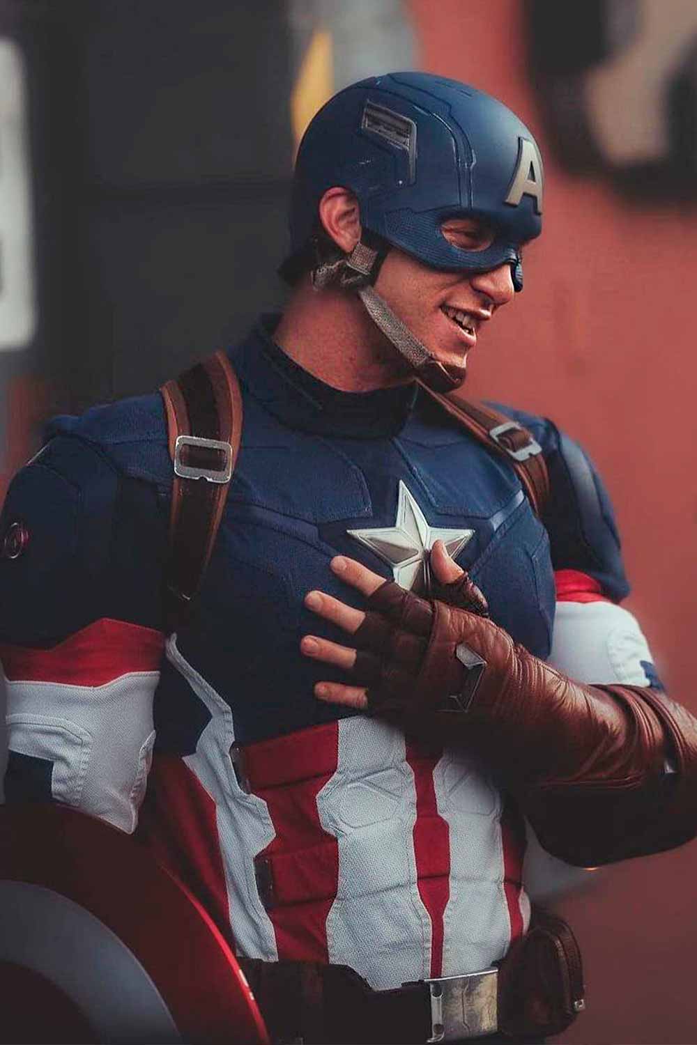 Captain America #menshalloweencostumes #haloweencostumeideasmen #halloweencostumes