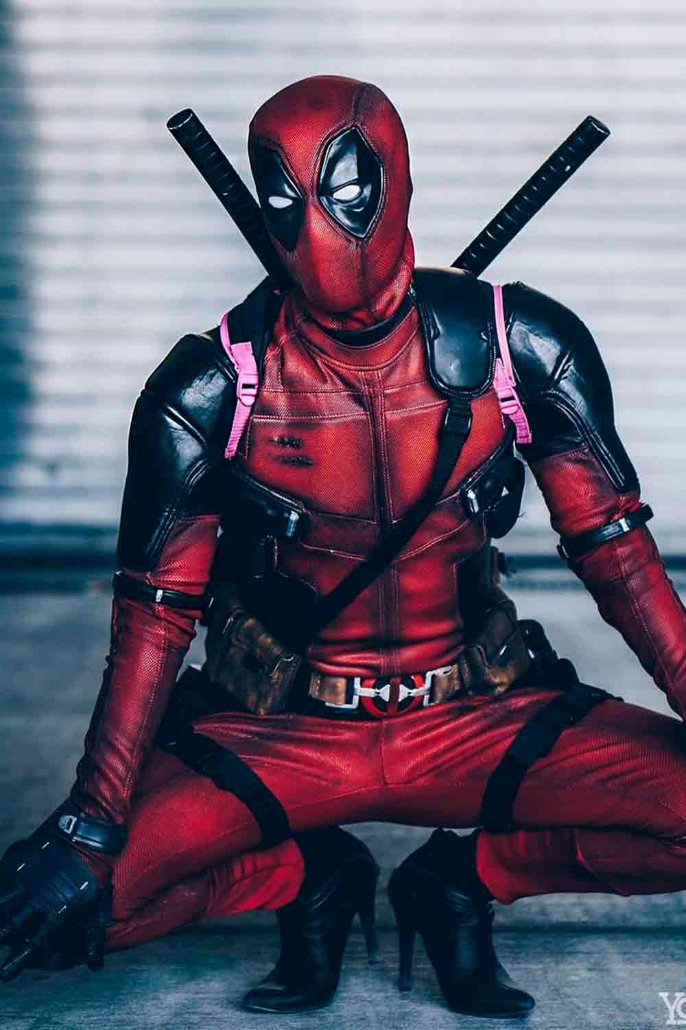 Deadpool #menshalloweencostumes #haloweencostumeideasmen #halloweencostumes