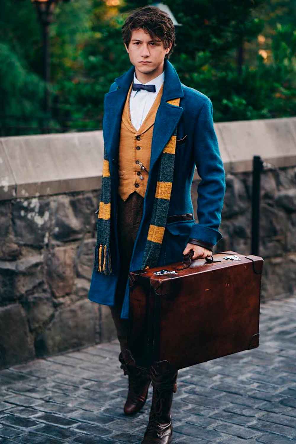 Fantastic Beasts #menshalloweencostumes #haloweencostumeideasmen #halloweencostumes