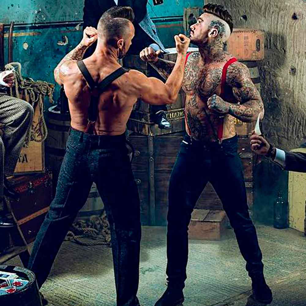 Fight Club #menshalloweencostumes #haloweencostumeideasmen #halloweencostumes