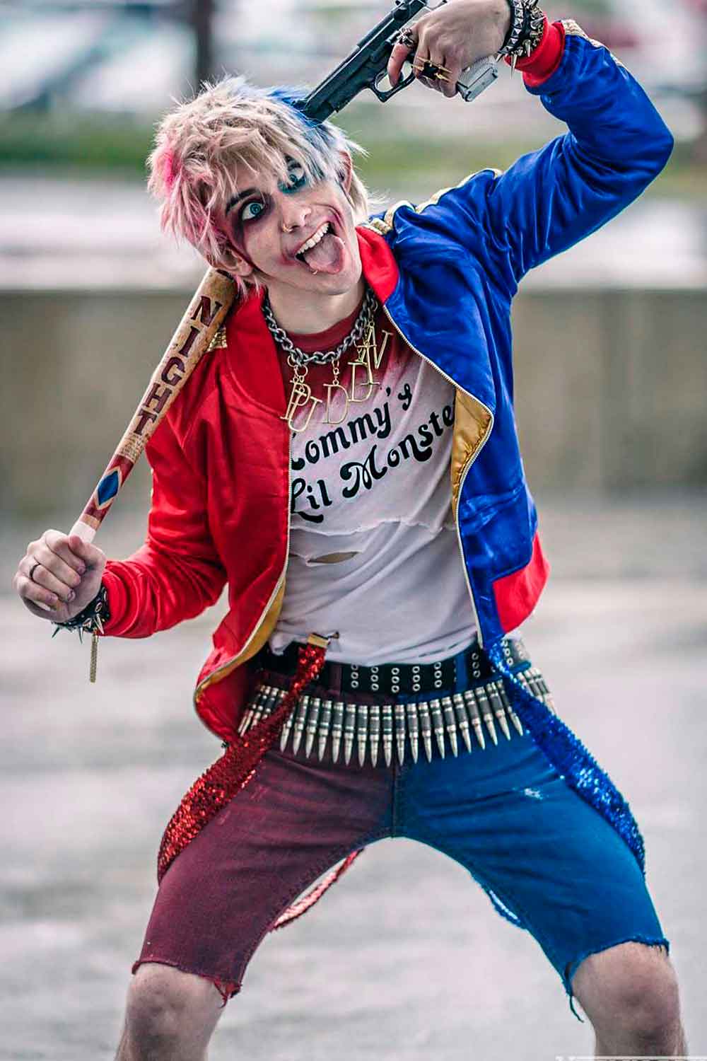 Harley Quinn #menshalloweencostumes #haloweencostumeideasmen #halloweencostumes