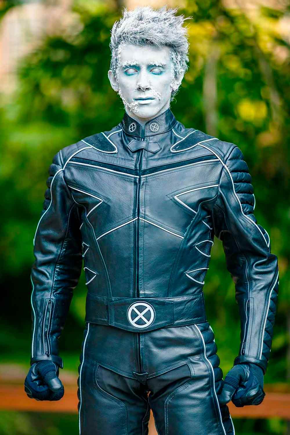 Iceman #menshalloweencostumes #haloweencostumeideasmen #halloweencostumes