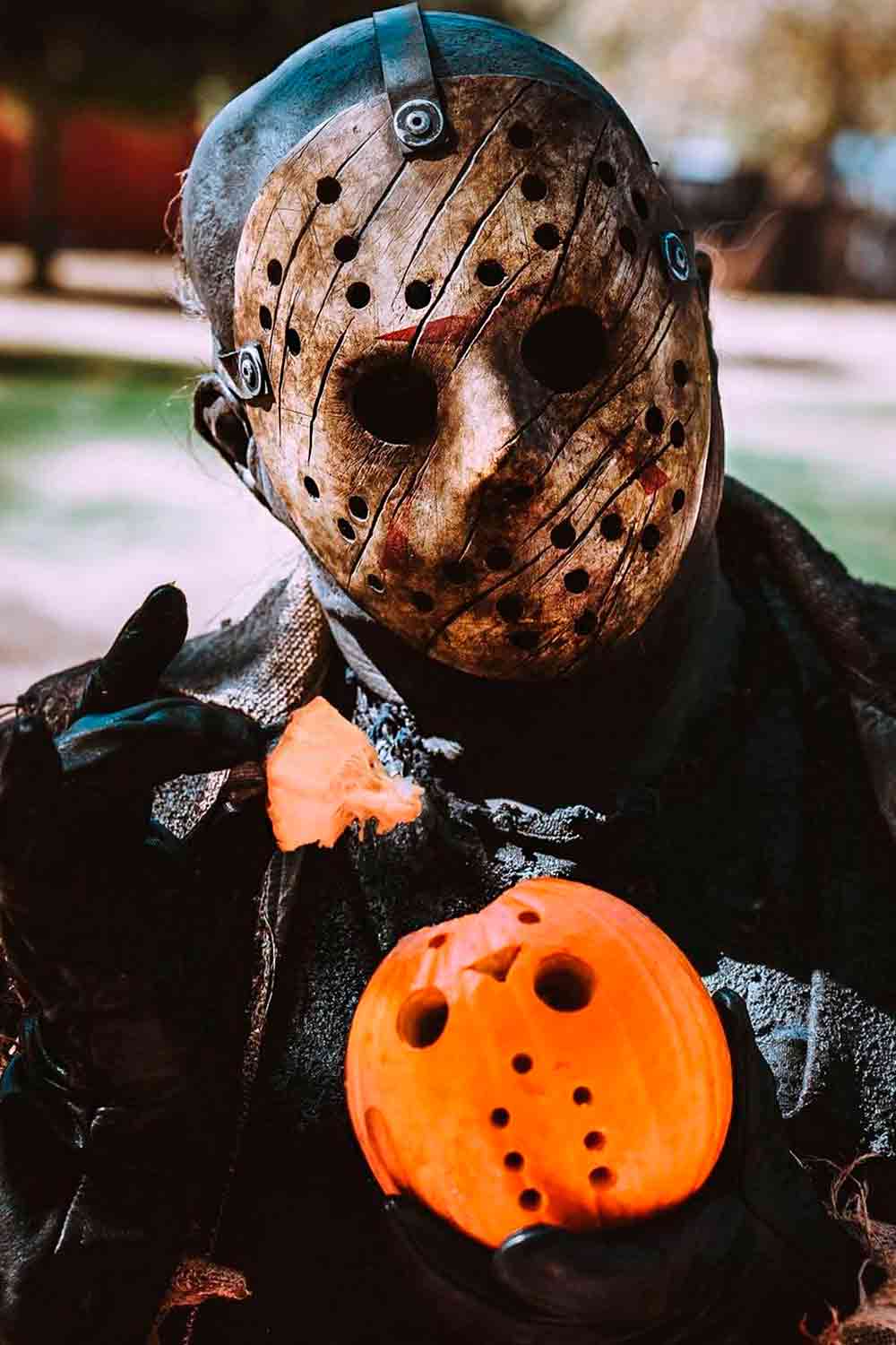Jason Voorhees #menshalloweencostumes #haloweencostumeideasmen #halloweencostumes