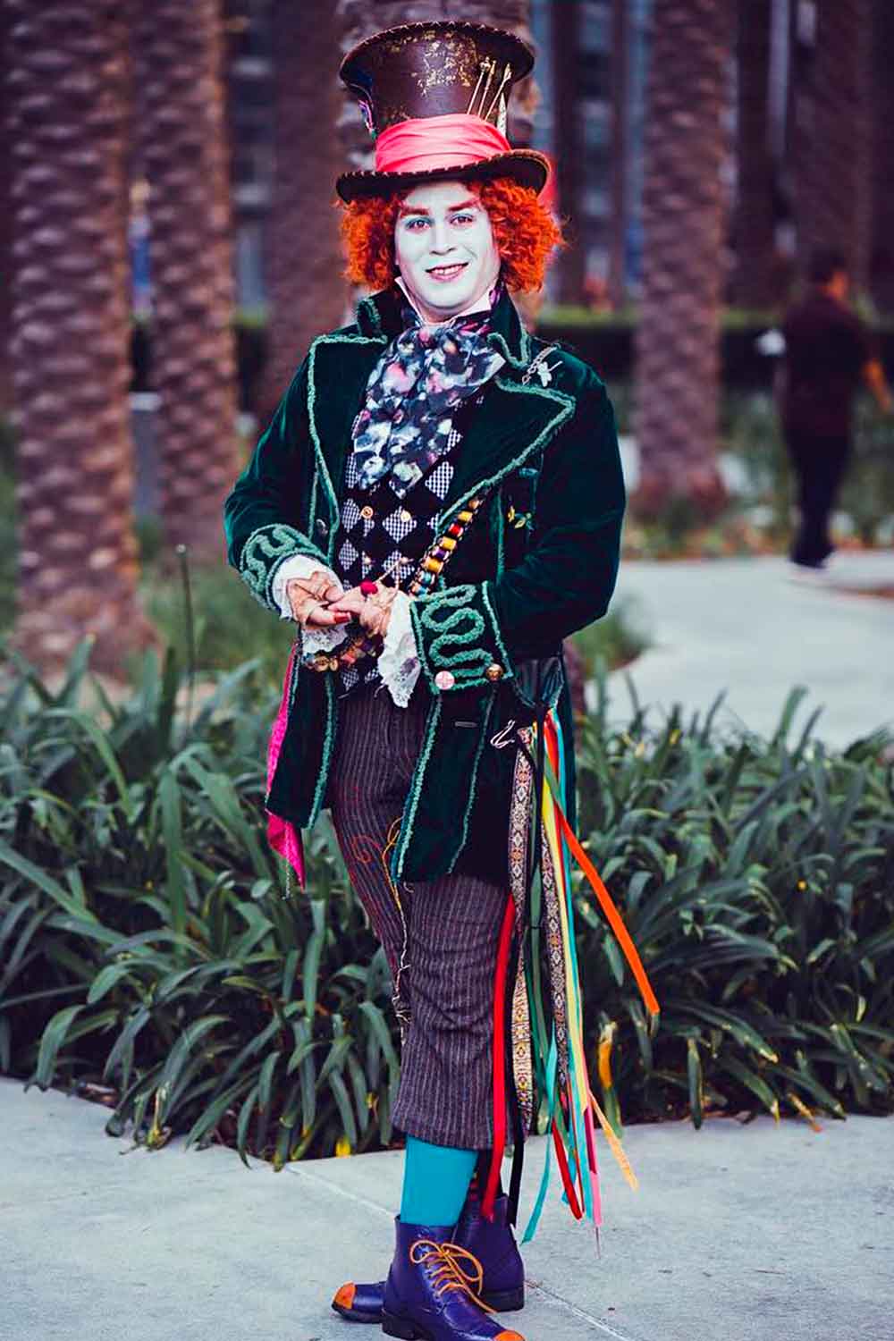 Mad Hatter #menshalloweencostumes #haloweencostumeideasmen #halloweencostumes