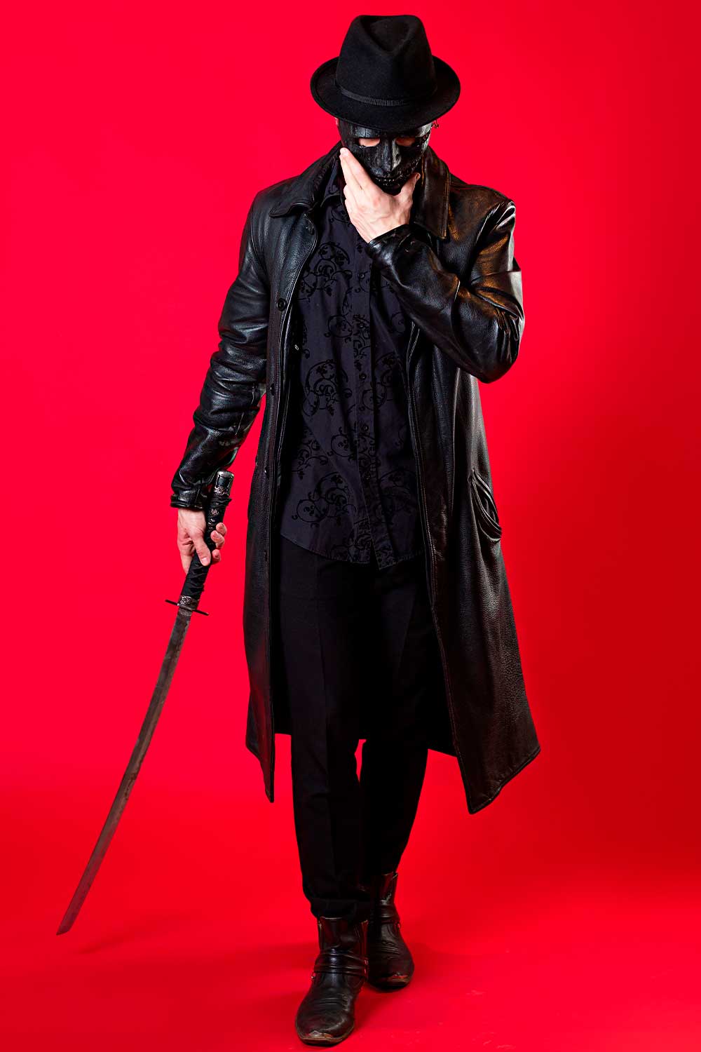 Ninja Halloween Costume Ideas #halloweencostumeideasmen #menshalloweencostumes #halloweencostumesformen