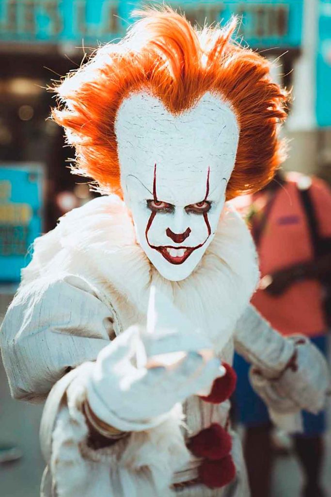 Pennywise #menshalloweencostumes #haloweencostumeideasmen #halloweencostumes