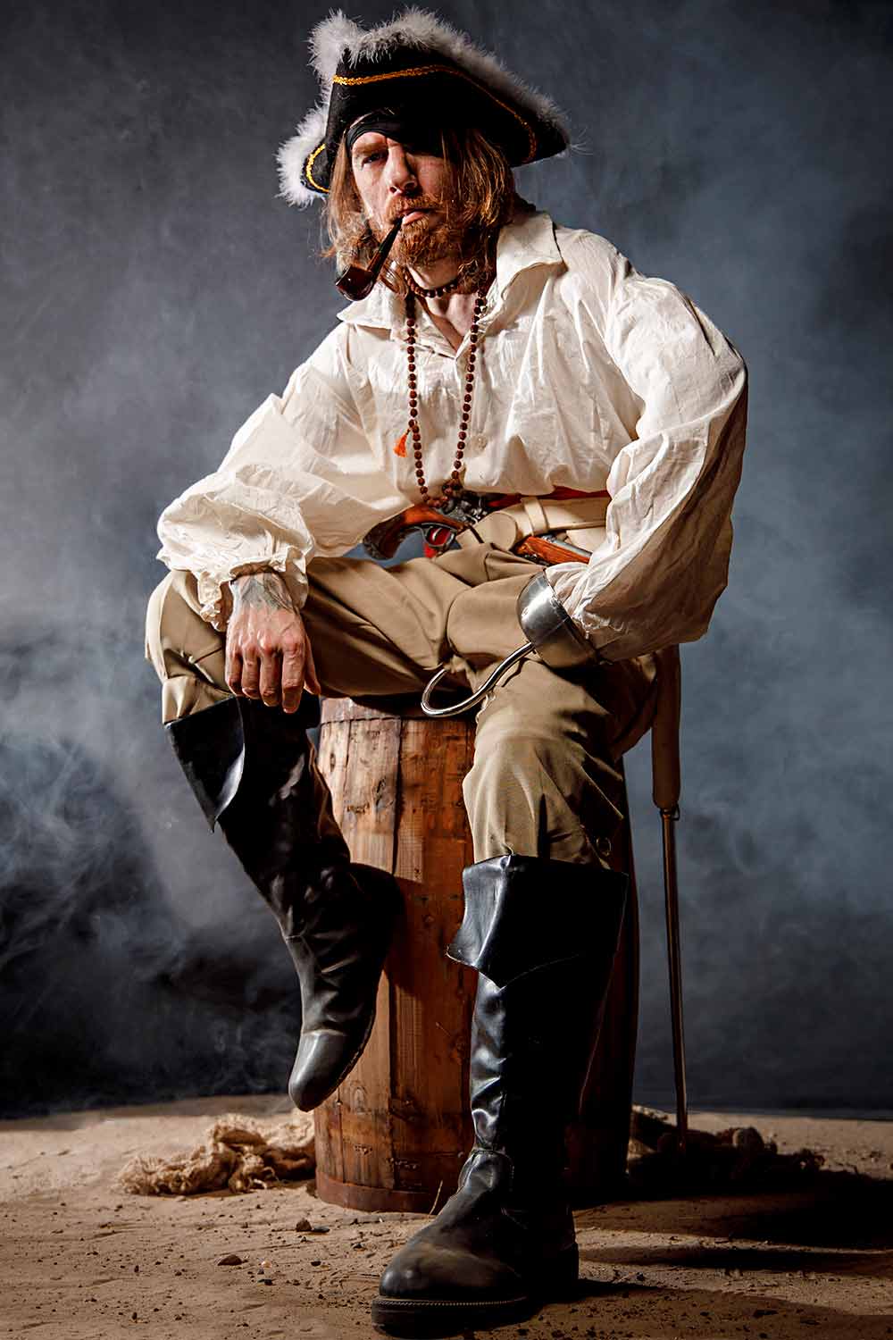 Pirate Halloween Costume Ideas For Men #halloweencostumeideasmen #menshalloweencostumes #halloweencostumesformen