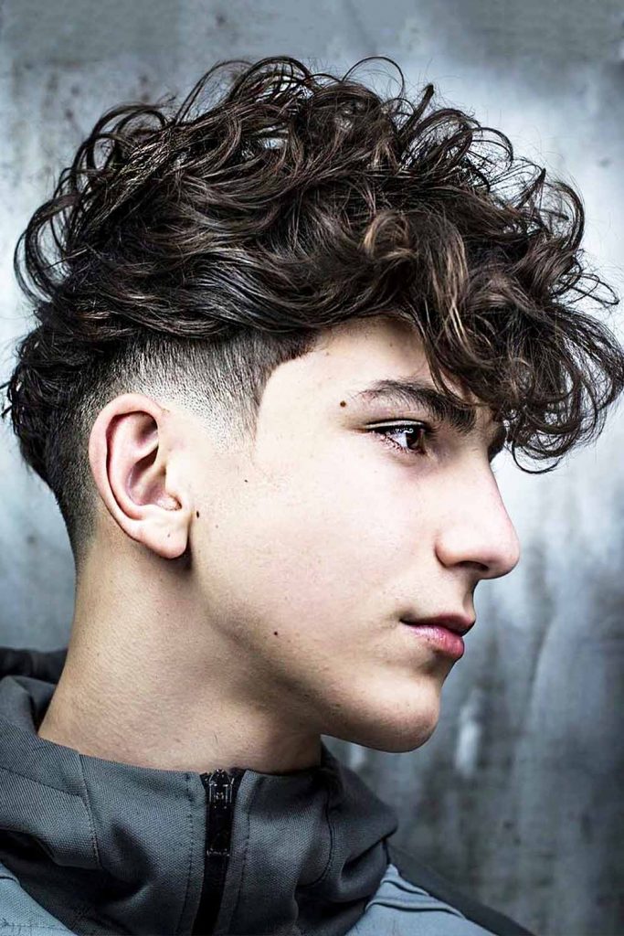 Undercut Low Fade Haircut Men #lowfade #lowfadehaircut