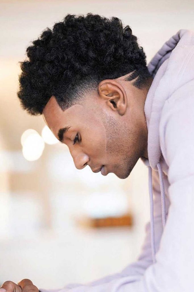 Low Fade With Design Men #lowfadehaircut #lowfade #fadehaircut #fade