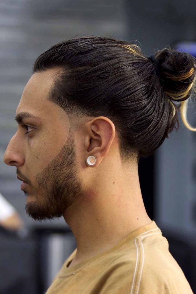 Low Taper Man Bun #lowtaperfade #taperfade #lowtaper #lowfade