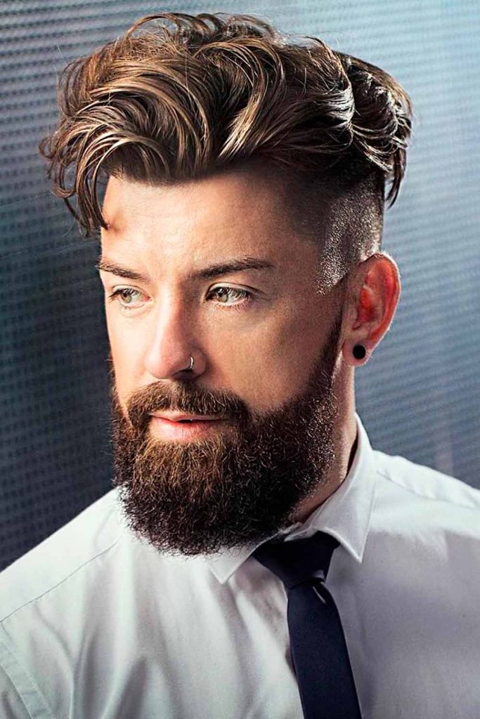 Flow Curly Hair #mediumhairmen #mediumhaircutsformen #mensmediumhairstyles #mediumlengthhairstylesformen