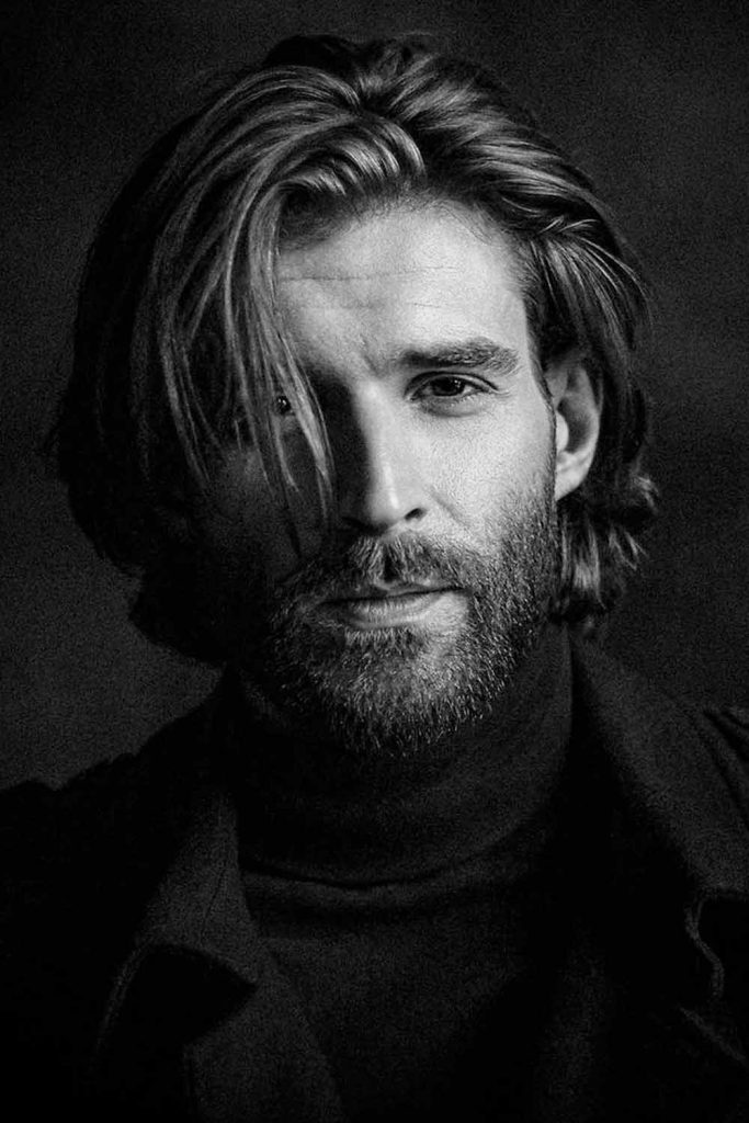 mens medium Hairstyles #mediumhairmen #mediumhaircutsformen #mensmediumhairstyles #mediumlengthhairstylesformen