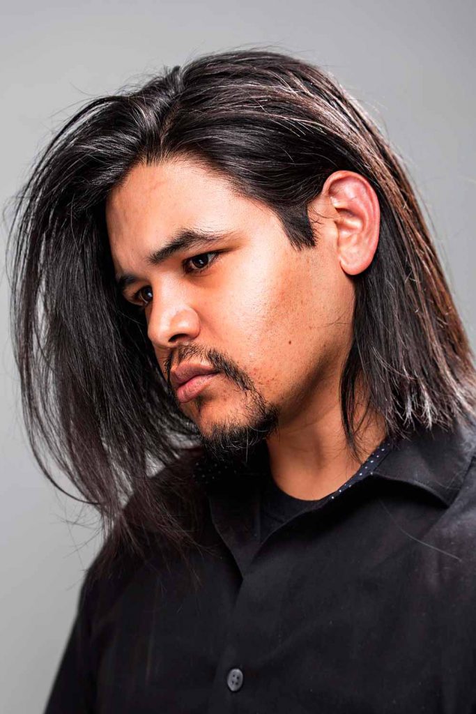 Shoulder Length Hair Men #mensmediumhaircuts #mediumlengthhairstylesformen #mensmediumhairstyles