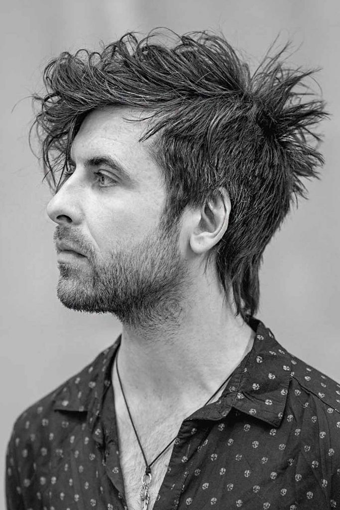 Tapered Side Part #mensmediumhaircuts #mediumlengthhairstylesformen #mensmediumhairstyles