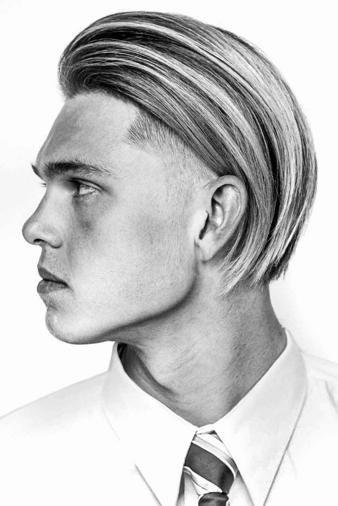 Straight Brushed Back Undercut #longhairstylesformen #menslonghairstyles #longhairmen