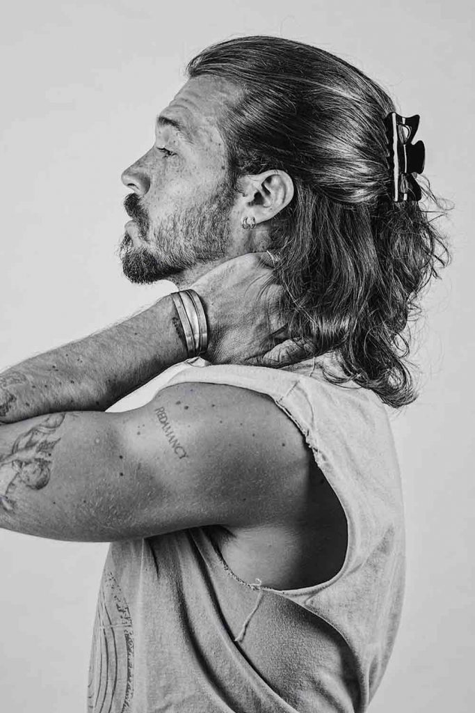 The Half-Up Mens Long Hairstyle #longhairstylesformen #menslonghairstyles #longhairmen