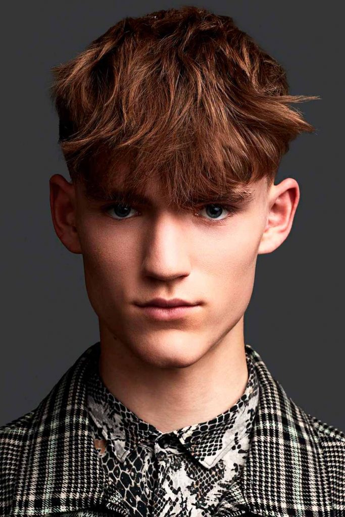 Textured Hair On Top #mensmediumhaircuts #mediumlengthhairstylesformen #mensmediumhairstyles