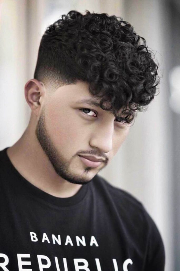 Curly Fringe Men #shortcurlyhaircuts #shortcurlyhairstyles #shortcurlyhair men #shortcurlyhair