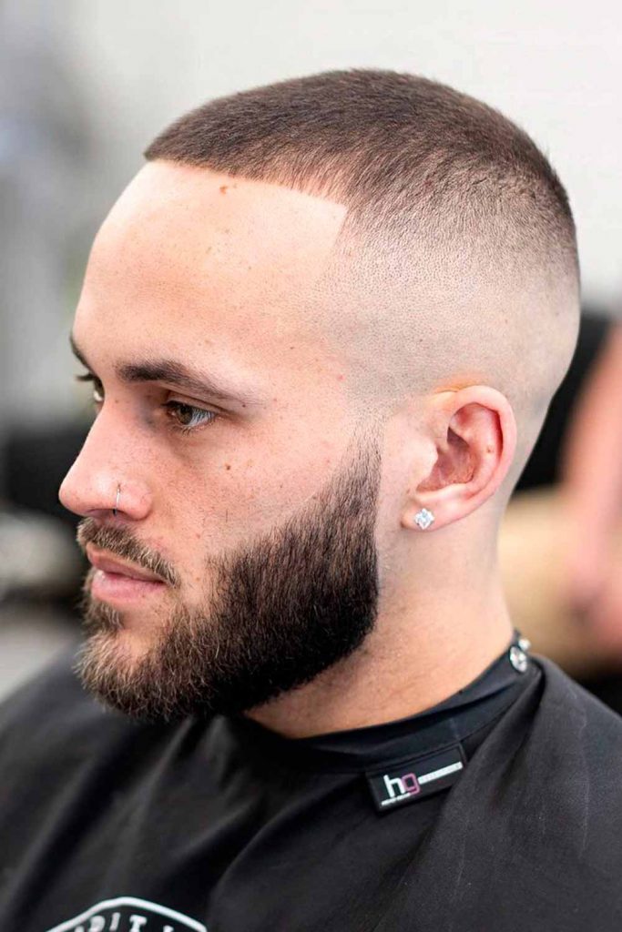 #shorthaircutsformen #shorthairmen #mensshorthaircutsBuzz Cut With Skin Fade and Line Up 