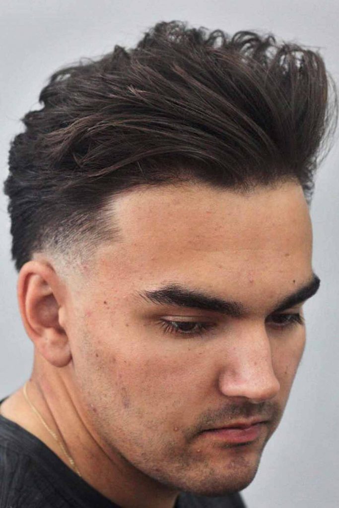 Quiff Straight Haircut Men #straighthairmen #straighthairstyles