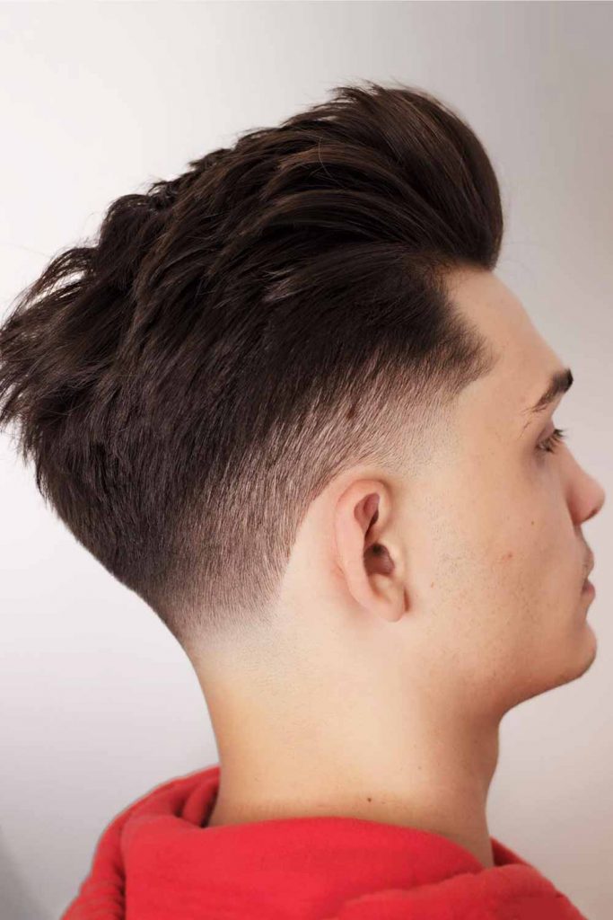 Quiff Straight Hair Men #straighthairmen #straighthairstyles