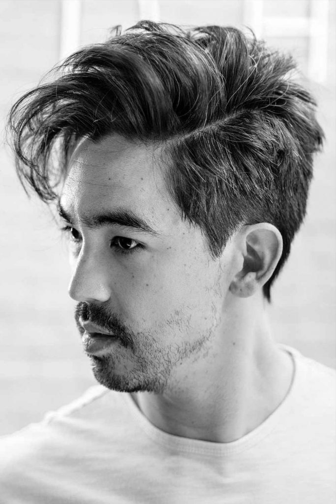 Undercut Long Straight Hair Men #straighthairmen #menwithstraighthair #straighthairstyles #hairstylesforstraighthairmen