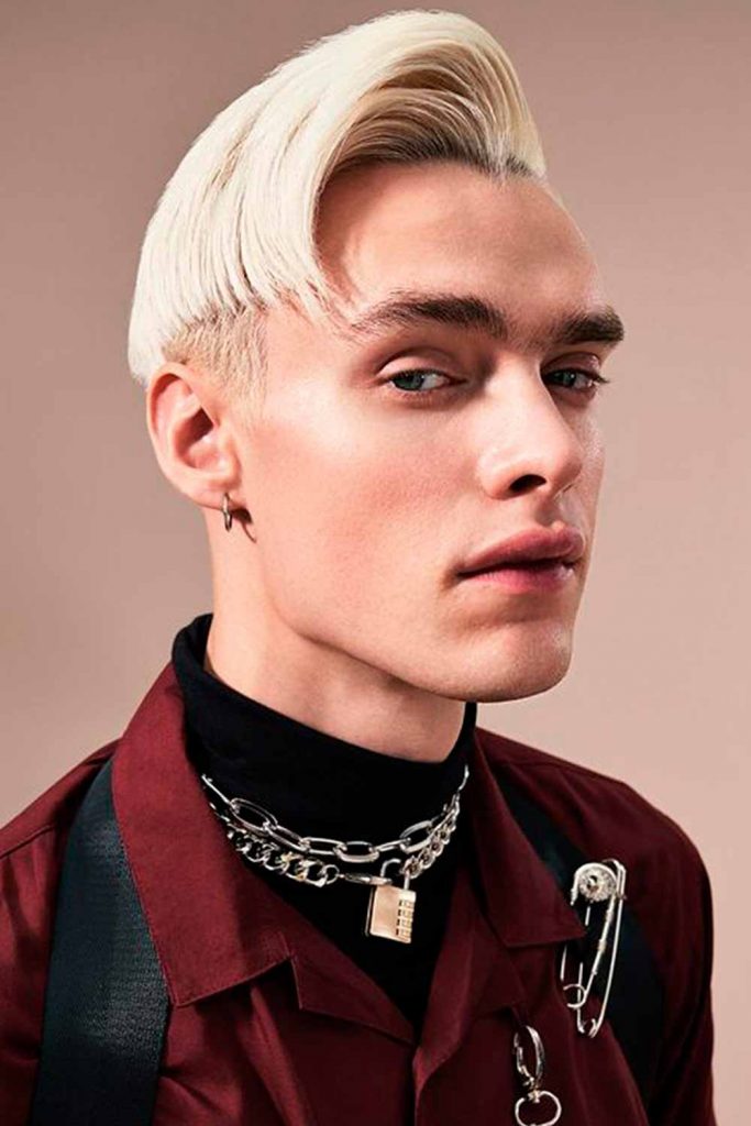 Extreme Straight Undercut #straighthairmen #menwithstraighthair #straighthairstyles #hairstylesforstraighthairmen