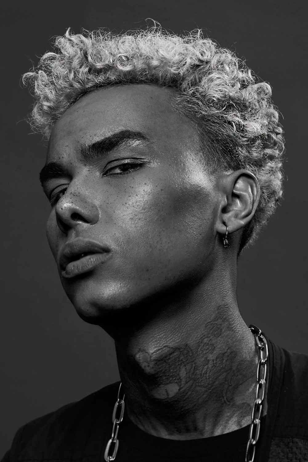 The Blonde Curls Men #taperfadecurlyhair #taperfade #curlyhair #taper #fade