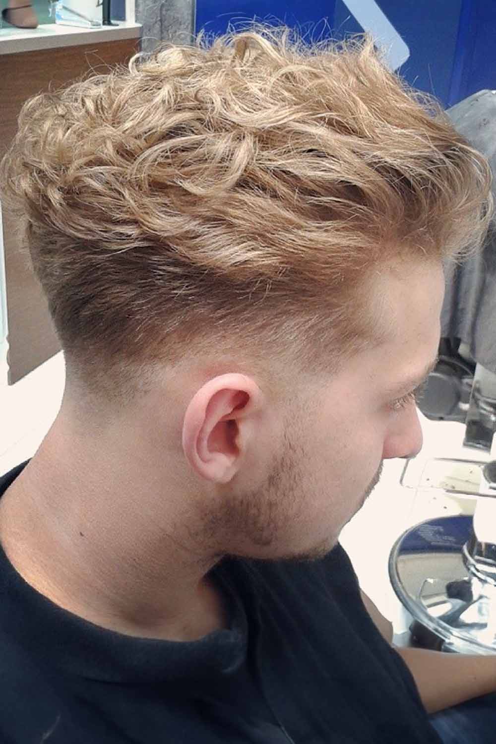 The Blonde Curls Hairstyle #taperfadecurlyhair #taperfade #curlyhair #taper #fade