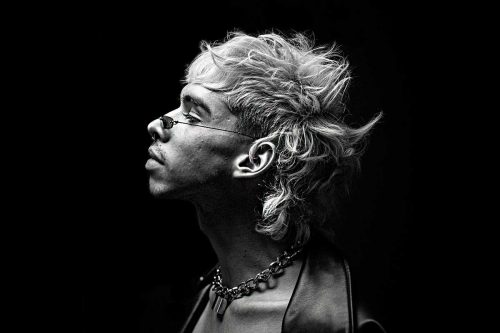 Wolf Cut Men Hair Trend And How To Pull It Off