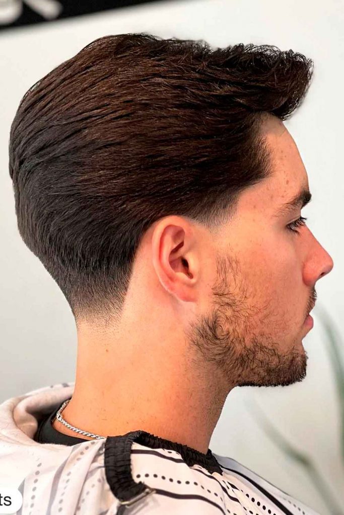 Low Fade #typesofhaircuts #typesofmenshaircuts #haircutnames #lowfade
