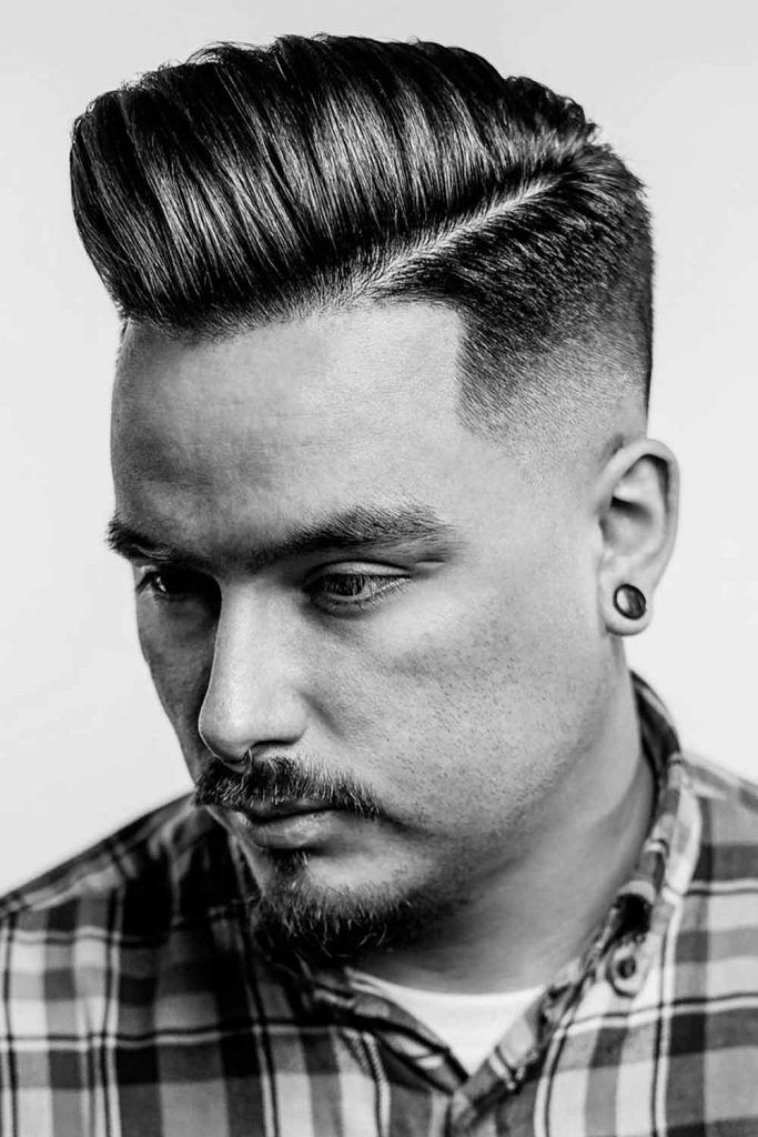 Pompadour Hairstyle With Undercut #undercut #undercutfade #undercutmen #mensundercut