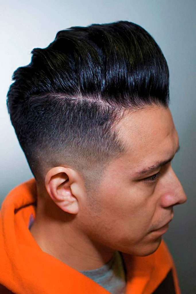 Pompadour Under Cut Hair #undercut #undercuthaircut #undercutmen