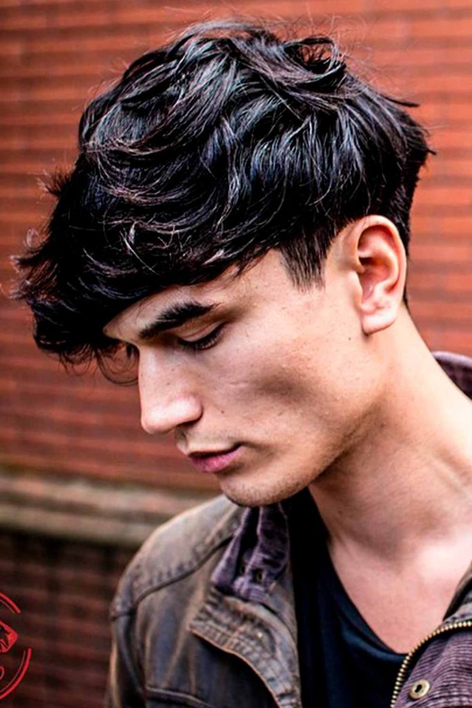 Mid Lenght Low Taper Fade #wavyhairmen #menwithwavyhair #wavyhairstylesmen