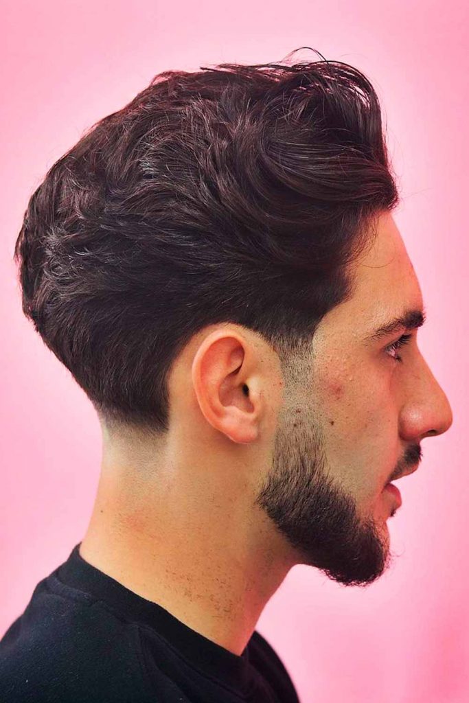 Taper Fade Wavy Hair #wavyhairmen #menwithwavyhair #wavyhairstylesmen
